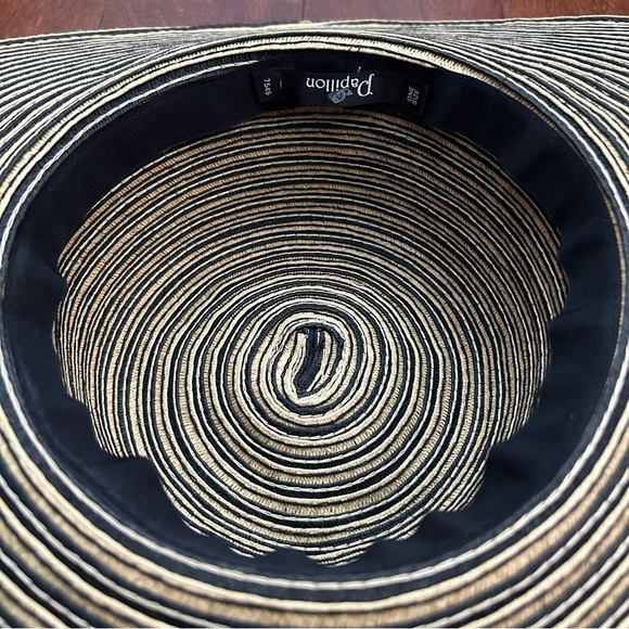 Papillon Extra Wide Brim Striped Sun Hat in Black and Tan, 100% Paper, OS - Picture 14 of 16